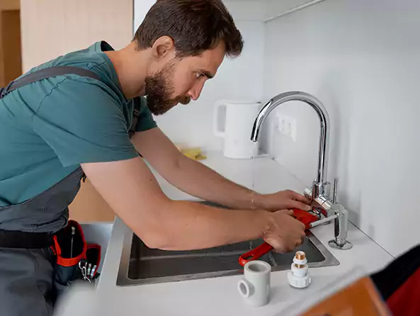 Why Choose Warwick Plumbing Pros for Faucet Repair in Warwick, RI?