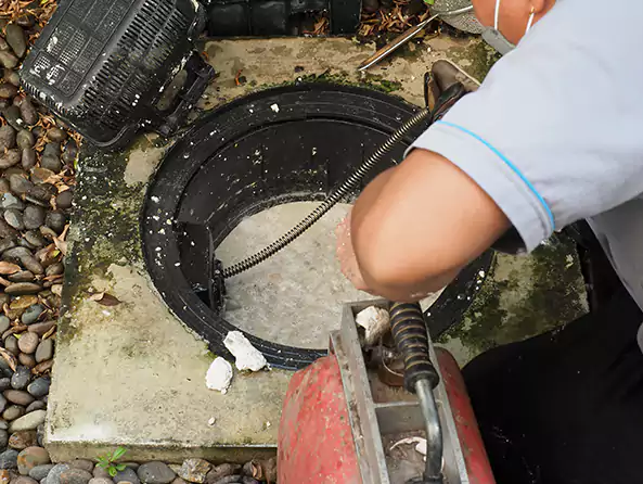 Why Choose Warwick Plumbing Pros for Sewer Line Cleaning in Warwick, RI?